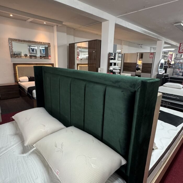 Astrid 3000 Divan4 Astrid 3000 Divan4